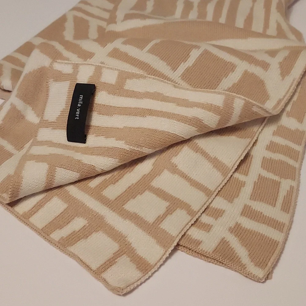 Mila.Vert Long Scarf Wrap Cotton beige Tan White Geometric Print Double Sided